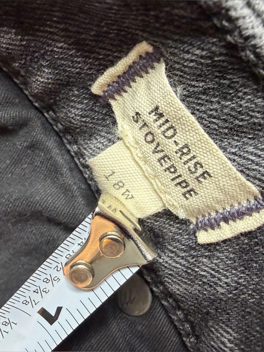 Madewell Plus Mid-Rise Stovepipe Jeans 18 W black Armand Wash Raw-Hem Edition - Picture 11 of 15